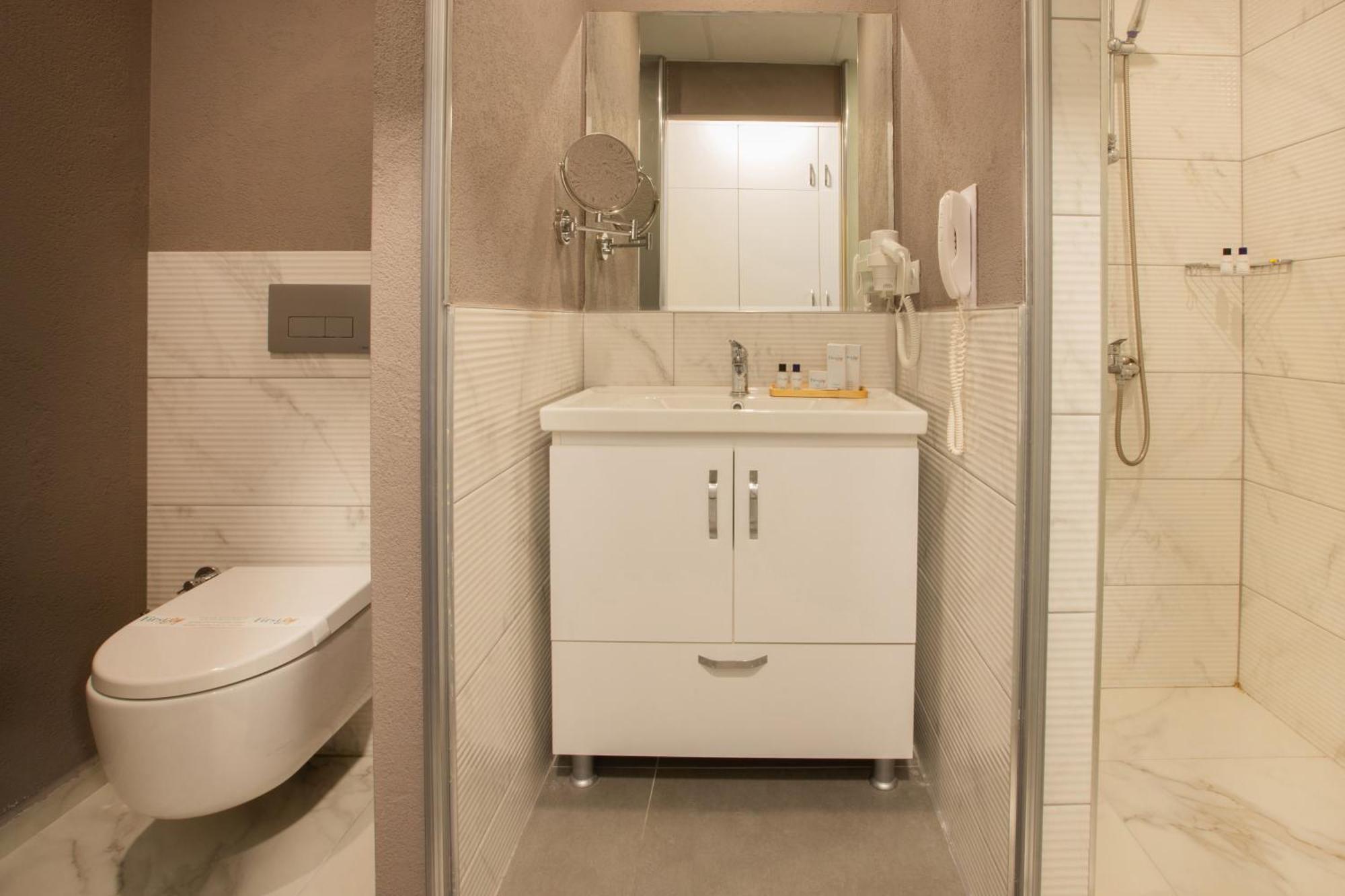 First Joy Hotel Трабзон Екстер'єр фото